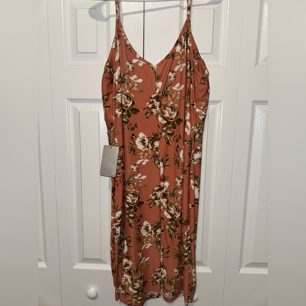 Floral Spaghetti Strap Dress - Picture 2 of 6